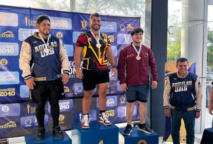 Suma UdeG 30 medallas en levantamiento de pesas y karate