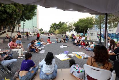 Conmemoran el Día Internacional de la Salud Menstrual en la Rambla Cataluña
