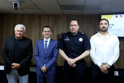 Realizará CUCS evaluaciones físicas a personal de la policía de Tlajomulco