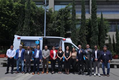 UdeG dona tres ambulancias de urgencias avanzadas al Hospital Civil de Guadalajara