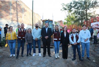Inician obras de pavimentación en calles aledaña al CUTlaquepaque