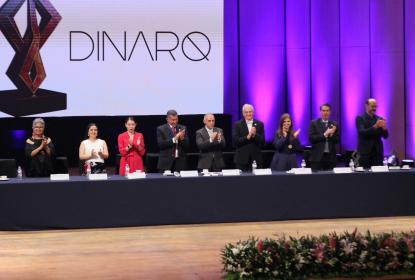 Reciben académicos del CUAAD galardón DINARQ en celebración del Día del Arquitecto