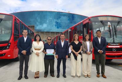 Llegan nuevas unidades de transporte público para CUCBA y CUTonalá