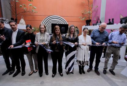 Rectora General inaugura Expo DIMO, encuentro de creadores de moda