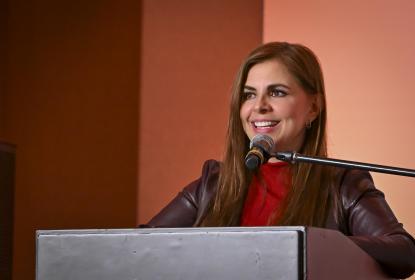 El periodismo debe ser optimista: Karla Planter