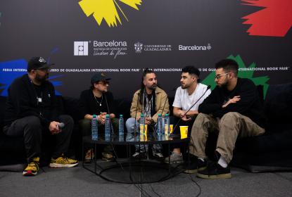 La Sra. Tomasa llega a la FIL para mover al público con sus ritmos latinos