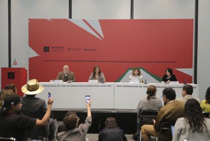 FIL 2025 supera récord de visitantes y llega casi al millón 