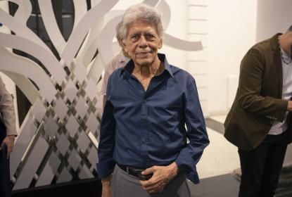 MUSA reúne obra de Luis Eduardo González en la exposición “Artífice de la Luz”