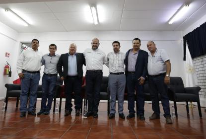 Rector General toma protesta a directores de preparatorias regionales de Casimiro Castillo y Cihuatlán