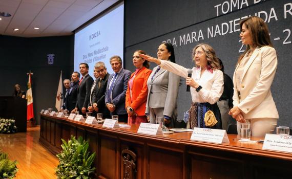 Rinde protesta Mara Robles Villaseñor como primera Rectora en la historia de CUCEA