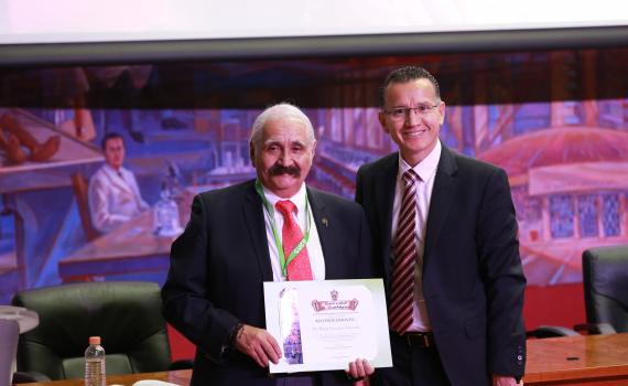 Población en Jalisco vive más, pero con menos calidad de vida, advierte académico 