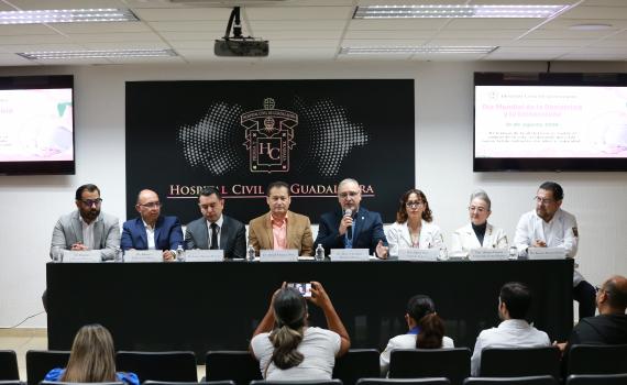 Llaman especialistas del HCG a incrementar control prenatal para mejorar condiciones de madres y recién nacidos